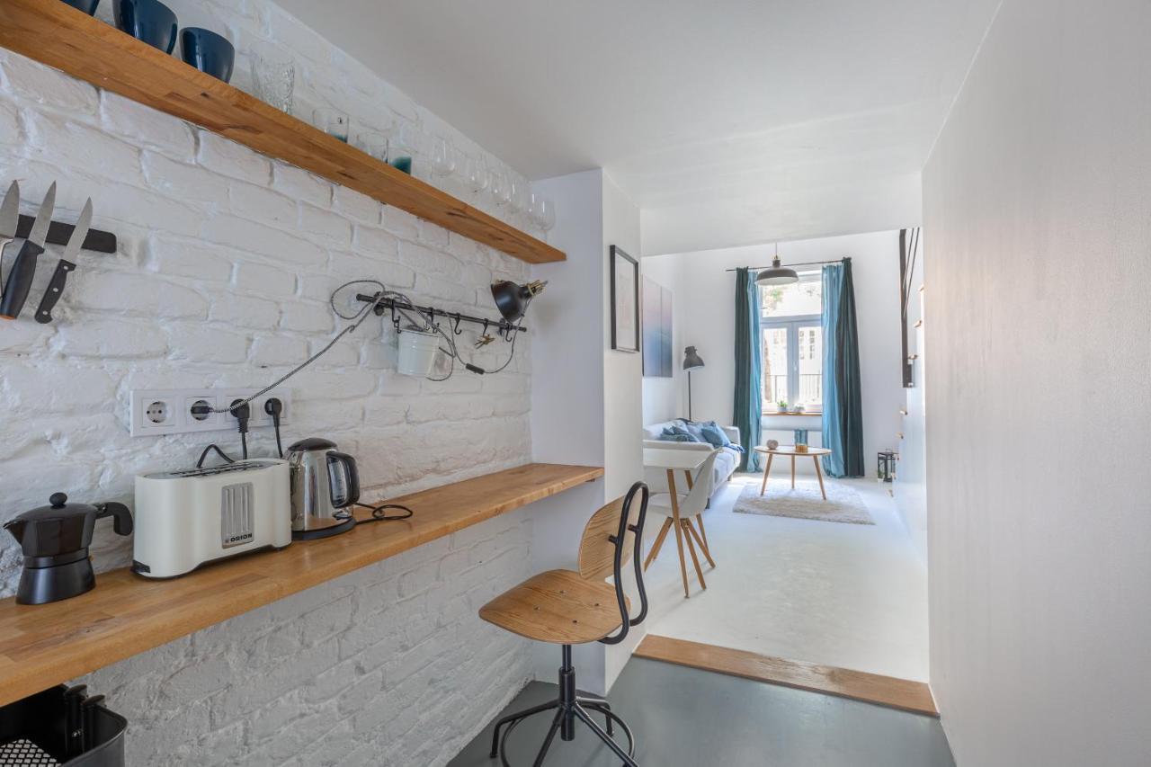 Black And White Apartment Budapest Exterior foto